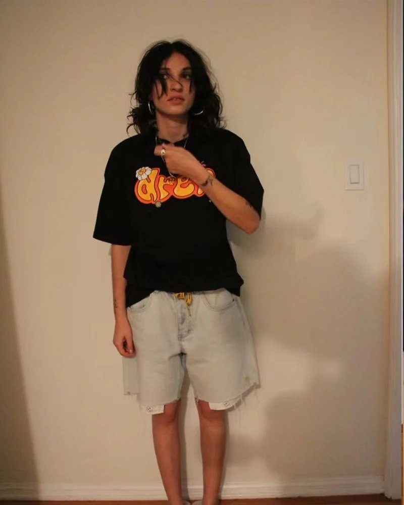 Street Daisy Graphic Cotton Tee Black - Gallery Image 8 - Detailed View