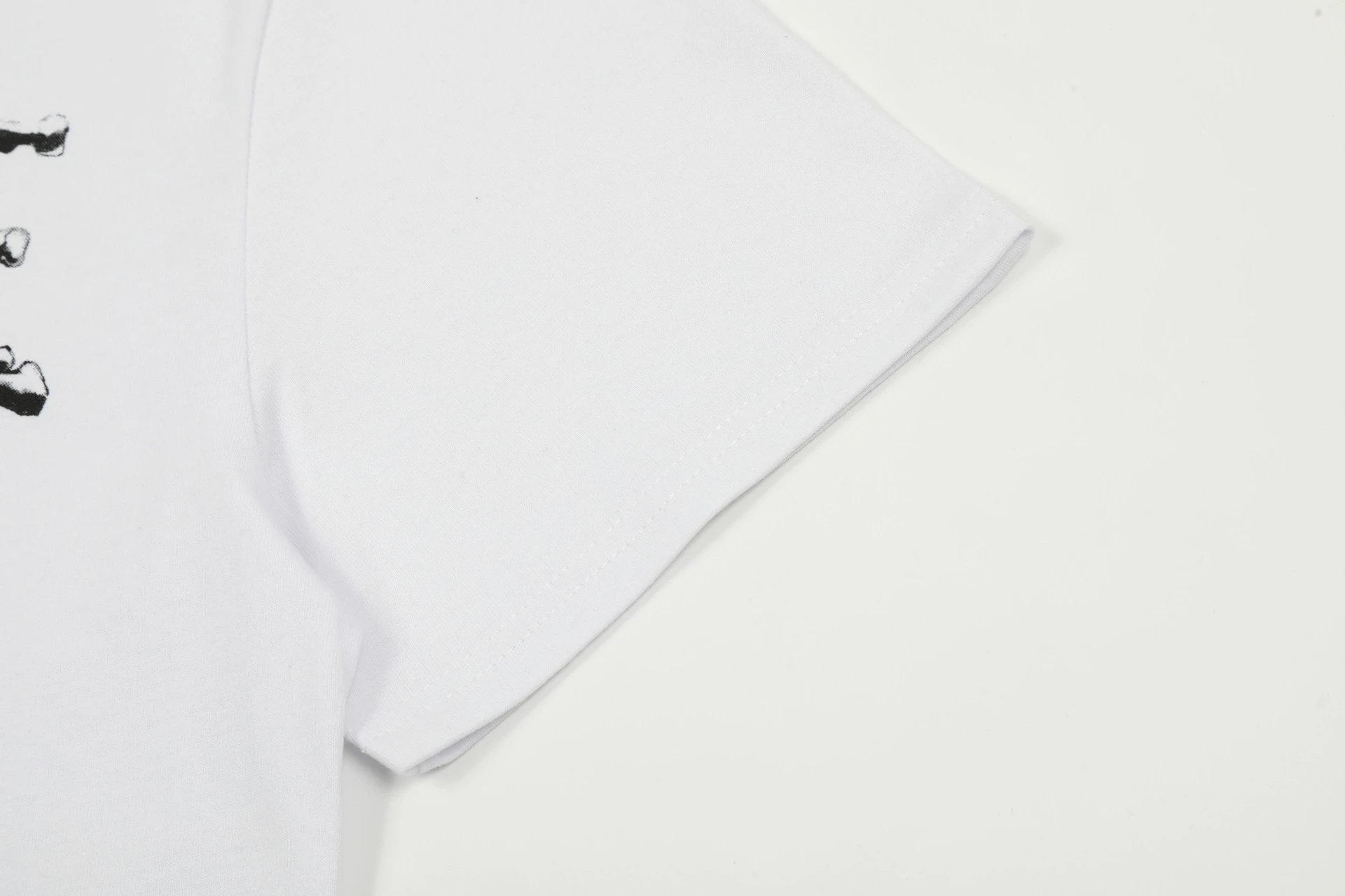 Revenge Skull Print T-shirt Black/White - Gallery Image 10 - Detailed View