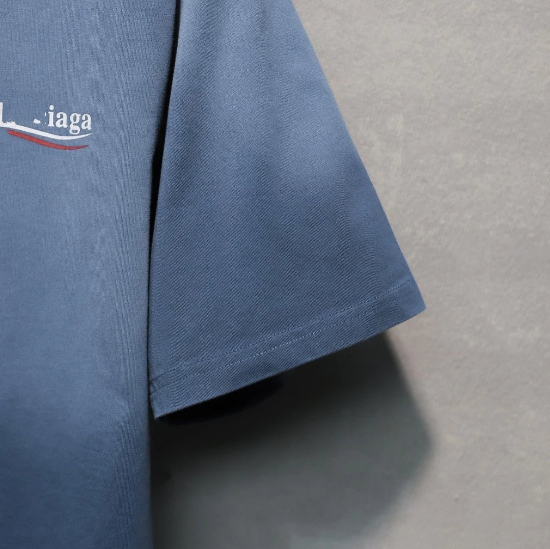Oversized Unisex Letter Print Tee, Ombre Slate Blue - Gallery Image 4 - Detailed View