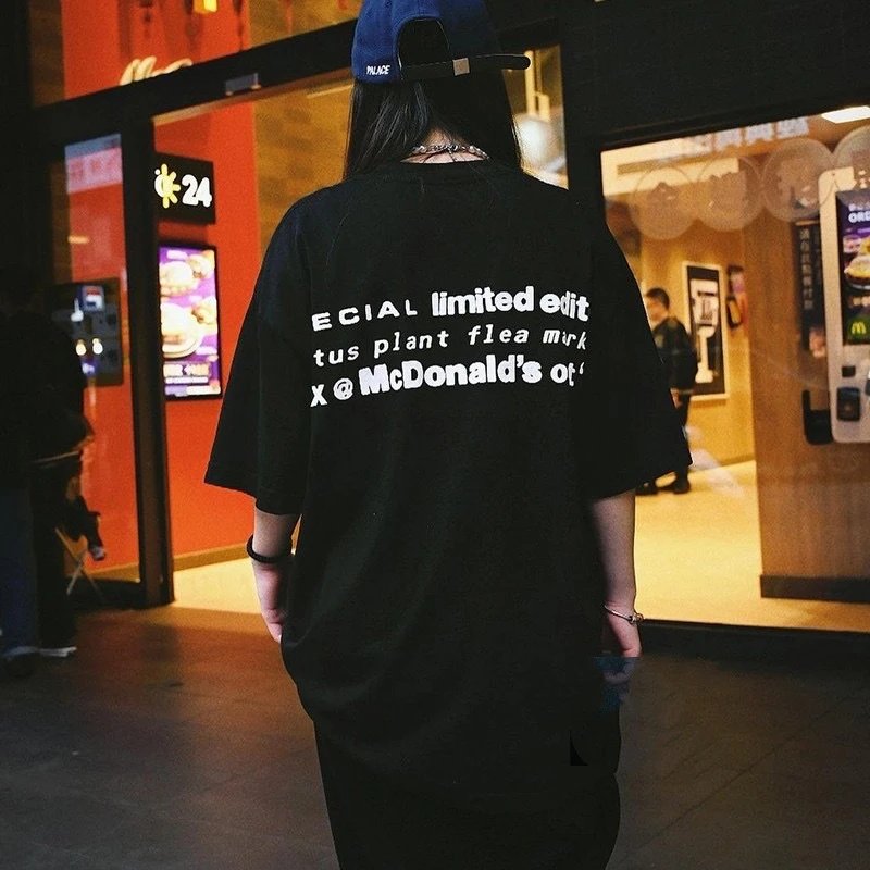 High Street Graphic Tee Snow White - Gallery Image 10 - Detailed View