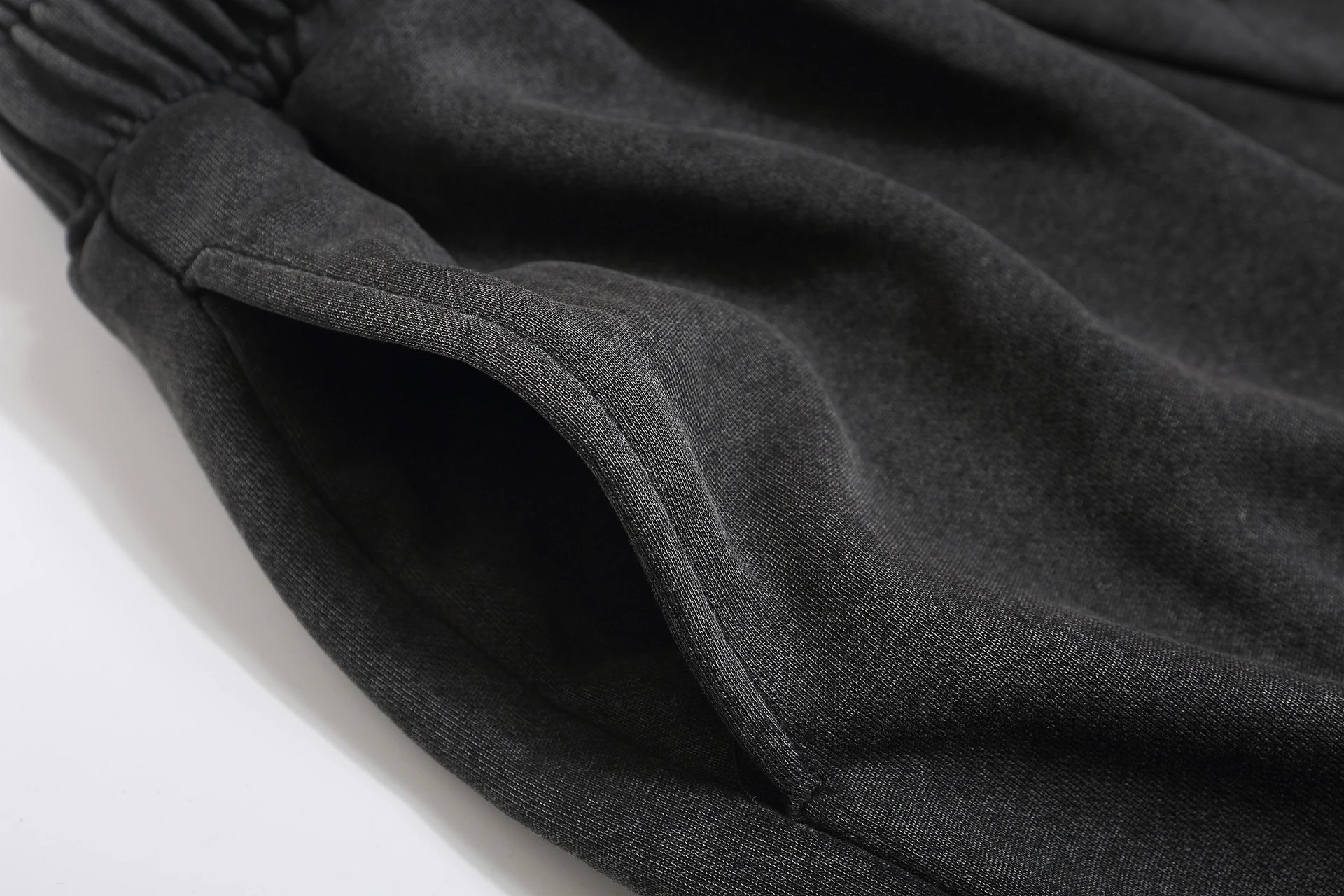 Palm Angels Black Palm Tree Shorts - Gallery Image 9 - Detailed View