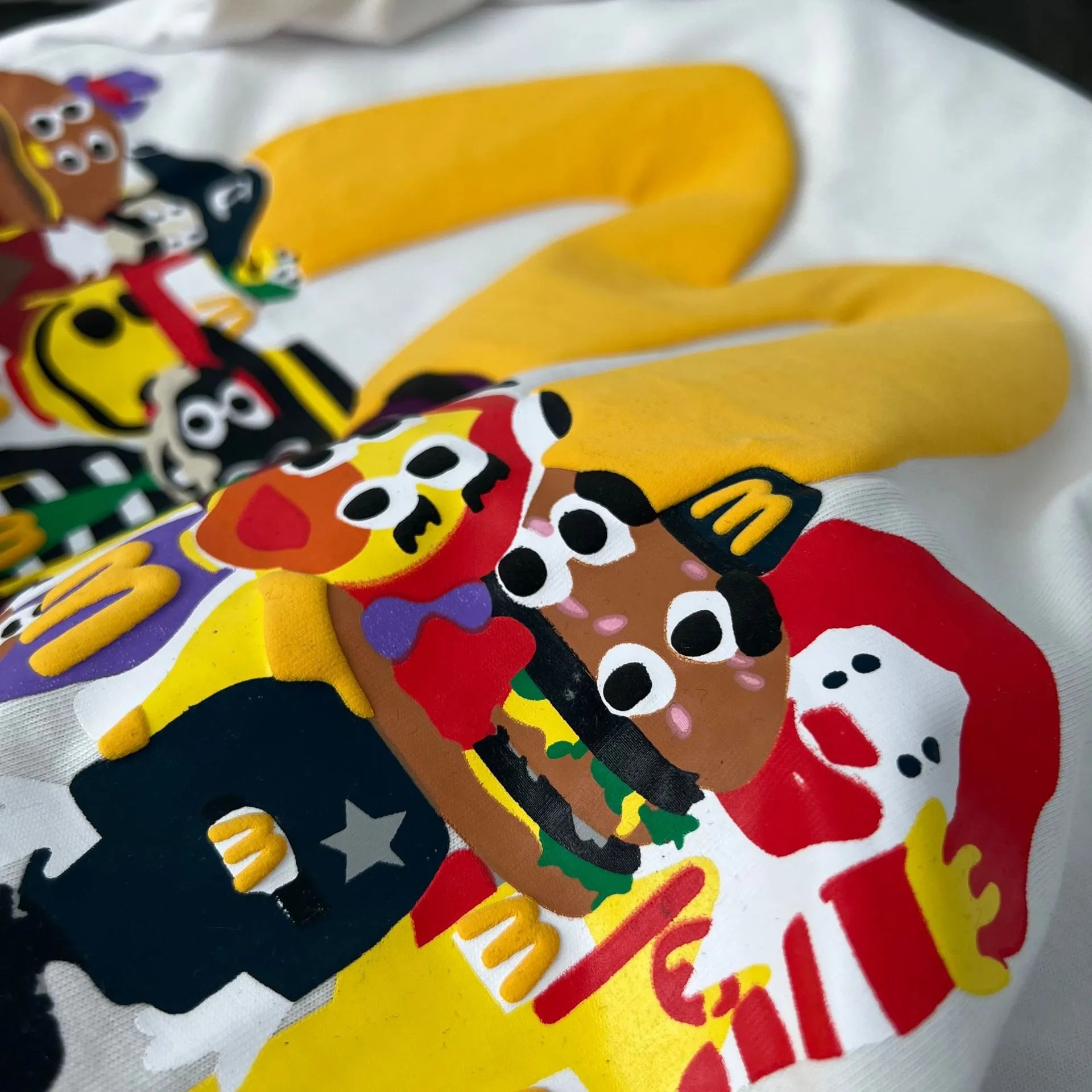 High Street Graphic Tee Snow White - Gallery Image 13 - Detailed View