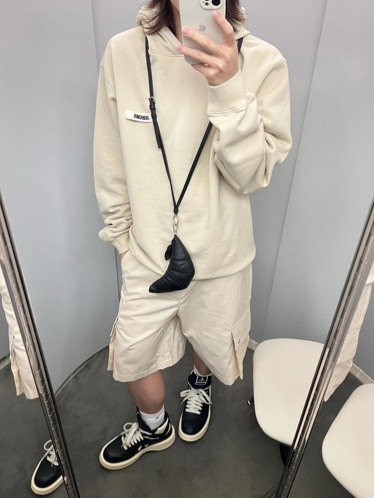 Jacquemus Embroidered Logo Hoodie Multicolor - Gallery Image 6 - Detailed View