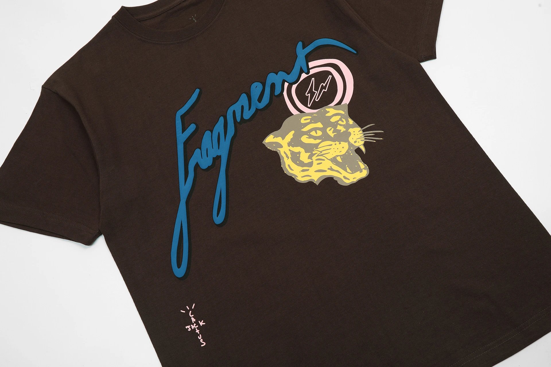 Streetwear Cotton Tiger Head Tee Cocoa Brown - Gallery Image 10 - Detailed View