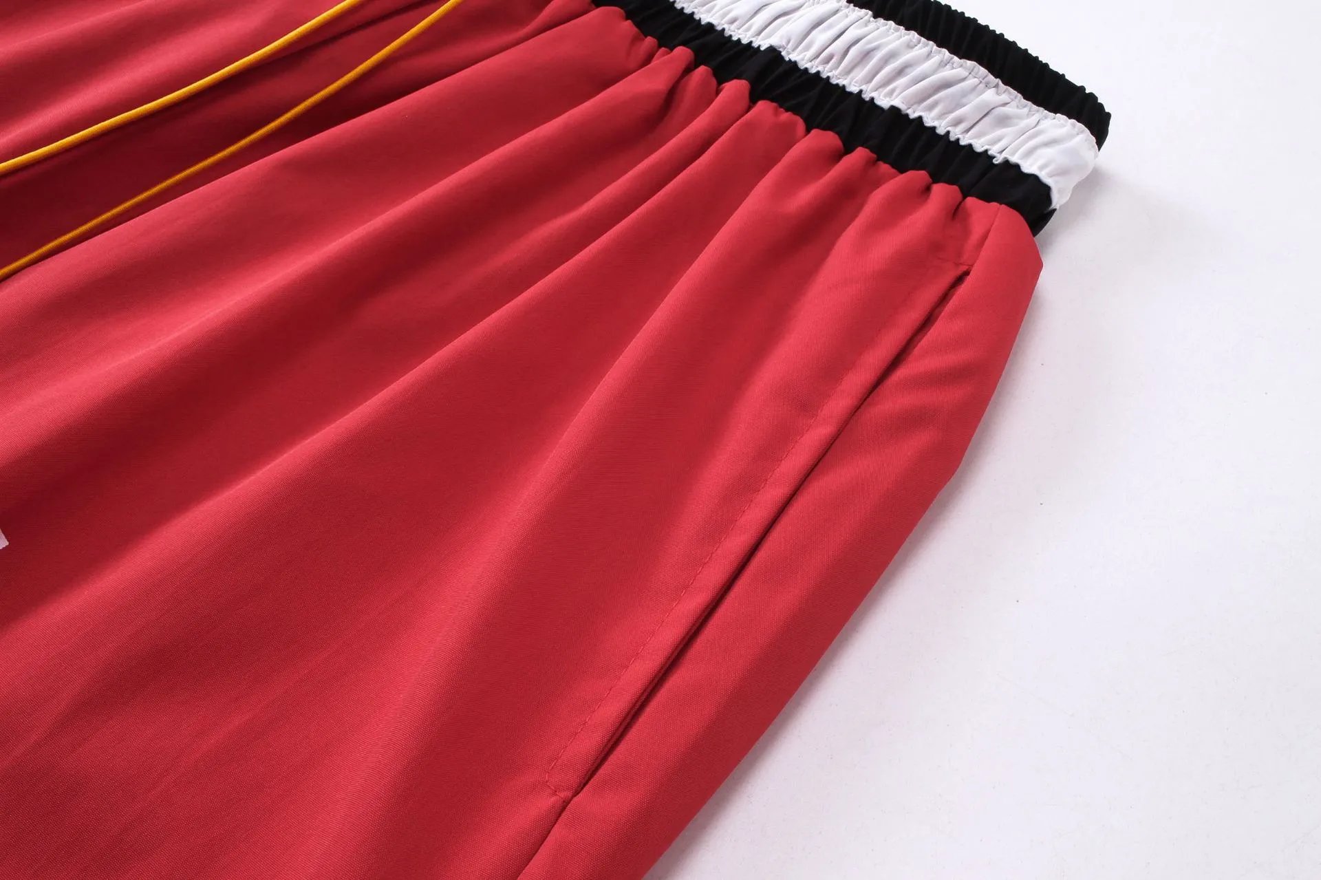 Rhude Two-Tone Mesh Shorts Multicolor - Gallery Image 10 - Detailed View