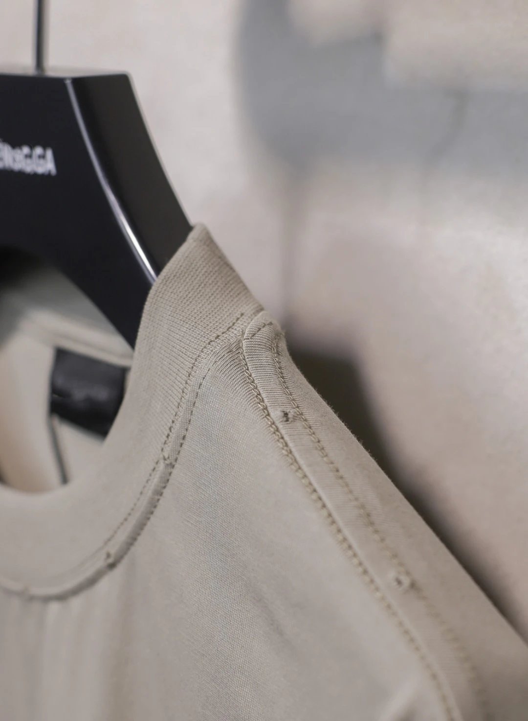 Oversized Embroidered Unisex T-Shirt 25SS, Jet Black - Gallery Image 6 - Detailed View