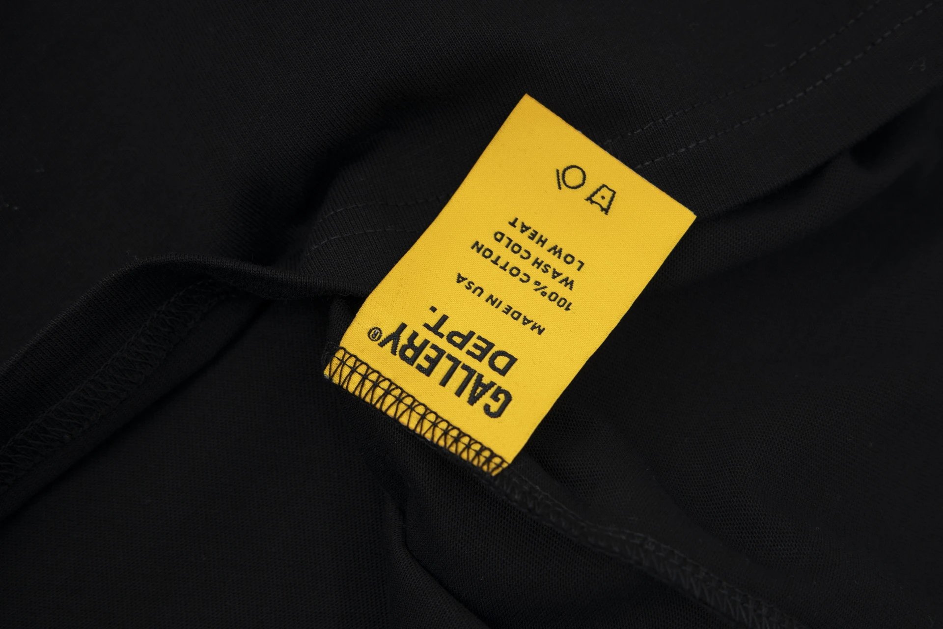 Gallery Dept Tokyo Tee Black - Gallery Image 13 - Detailed View