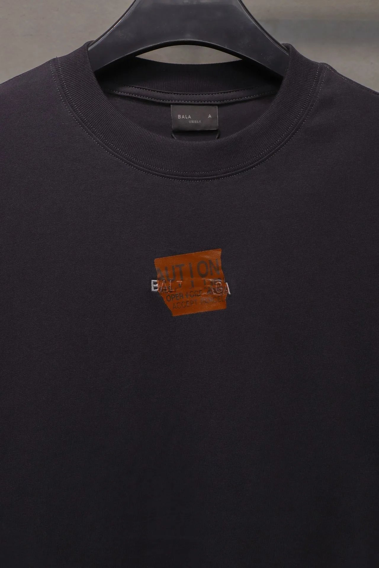 Casual Cotton Blend Short Sleeve Tee - Midnight Black - Gallery Image 6 - Detailed View