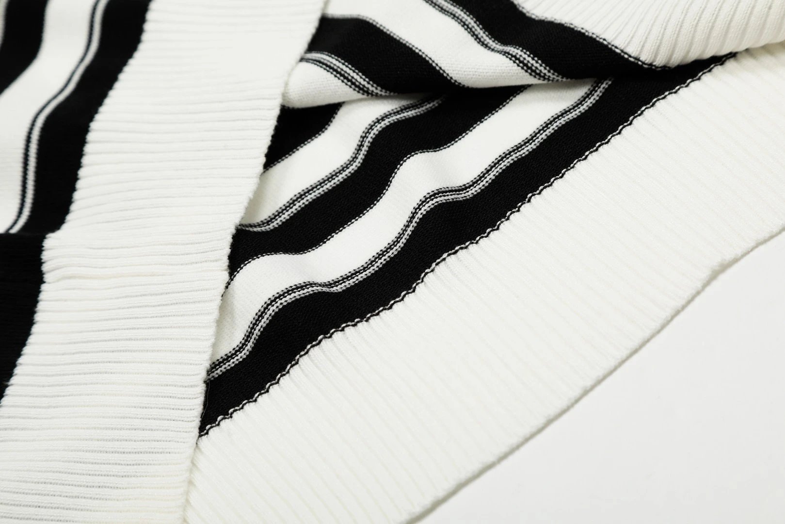 Striped Knit V-Neck Polo Shirt Summer Casual Bottle Green - Gallery Image 14 - Detailed View