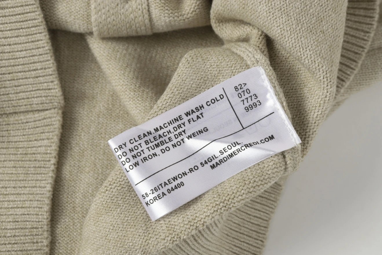 Women's V-Neck Knit Cardigan Daisy Embroidery Oatmeal - Gallery Image 11 - Detailed View