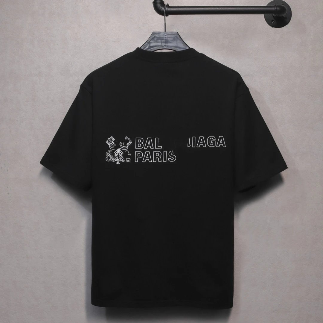 Unisex Oversized Graphic Print SS Tee Streetwear Onyx Black - Gallery Image 2 - Detailed View