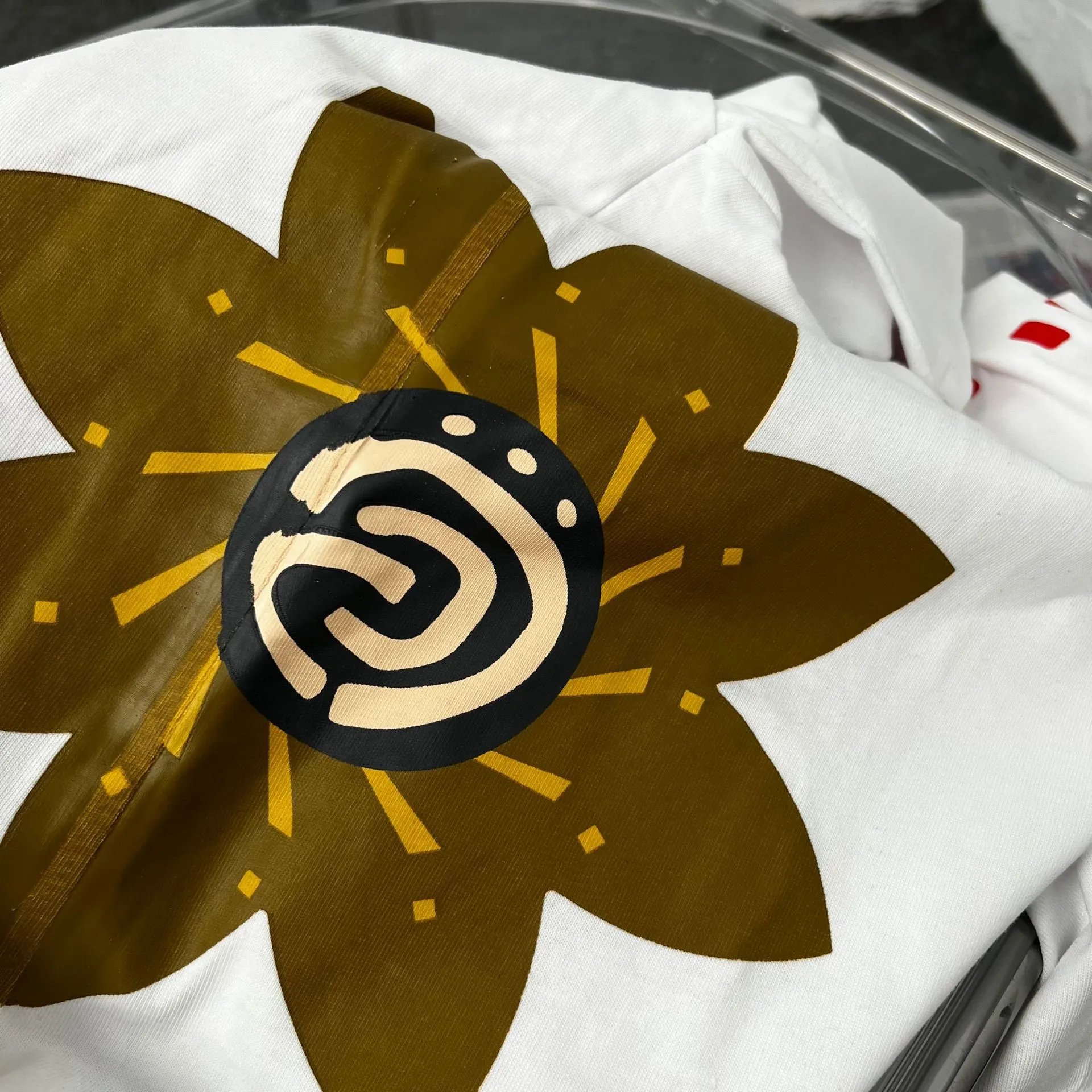 Street Graffiti Art Cotton T-Shirt Noir - Gallery Image 12 - Detailed View