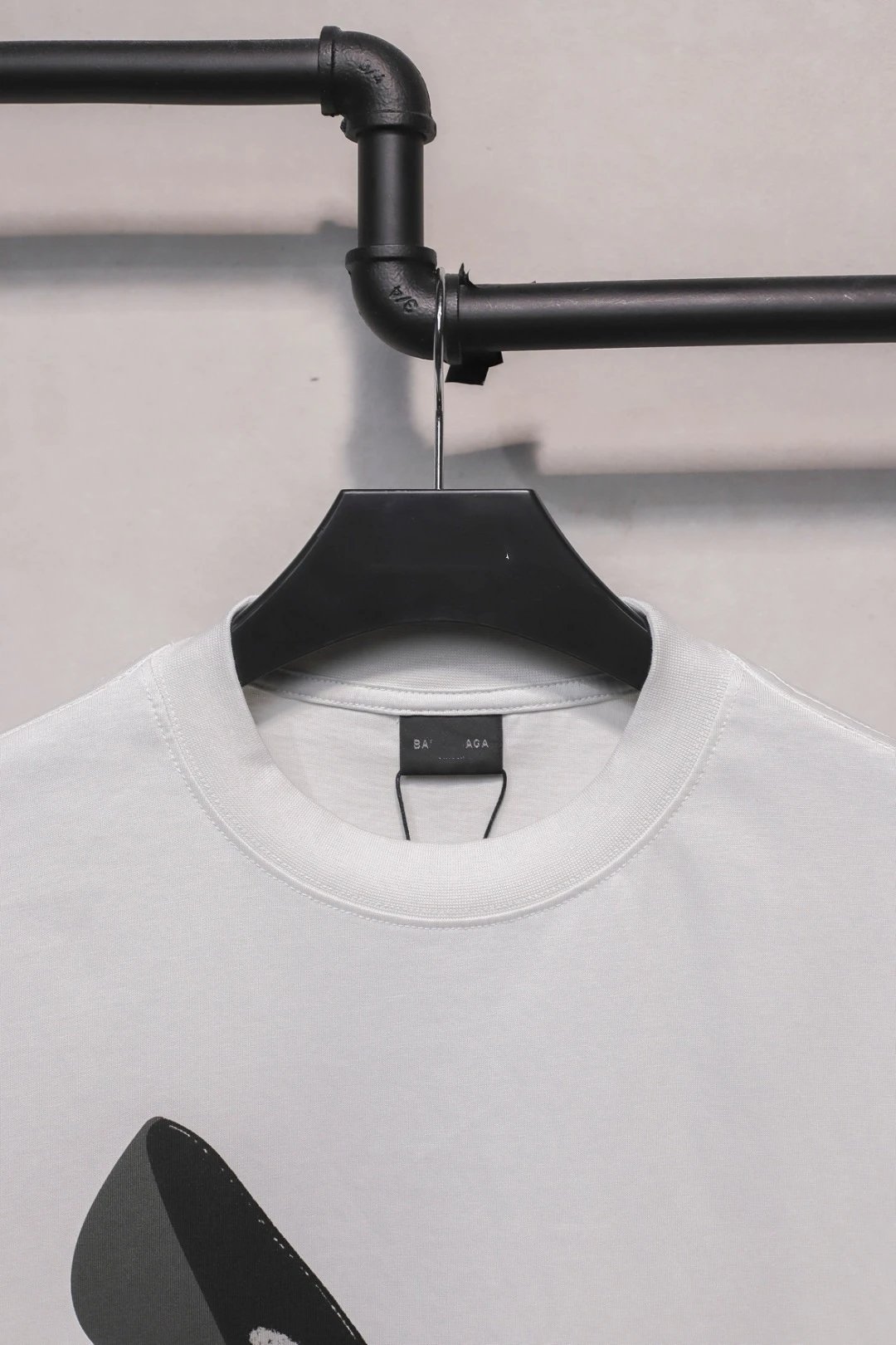 SS25 Unisex Oversized High Heel Pump Graphic Tee, Ecru - Gallery Image 8 - Detailed View