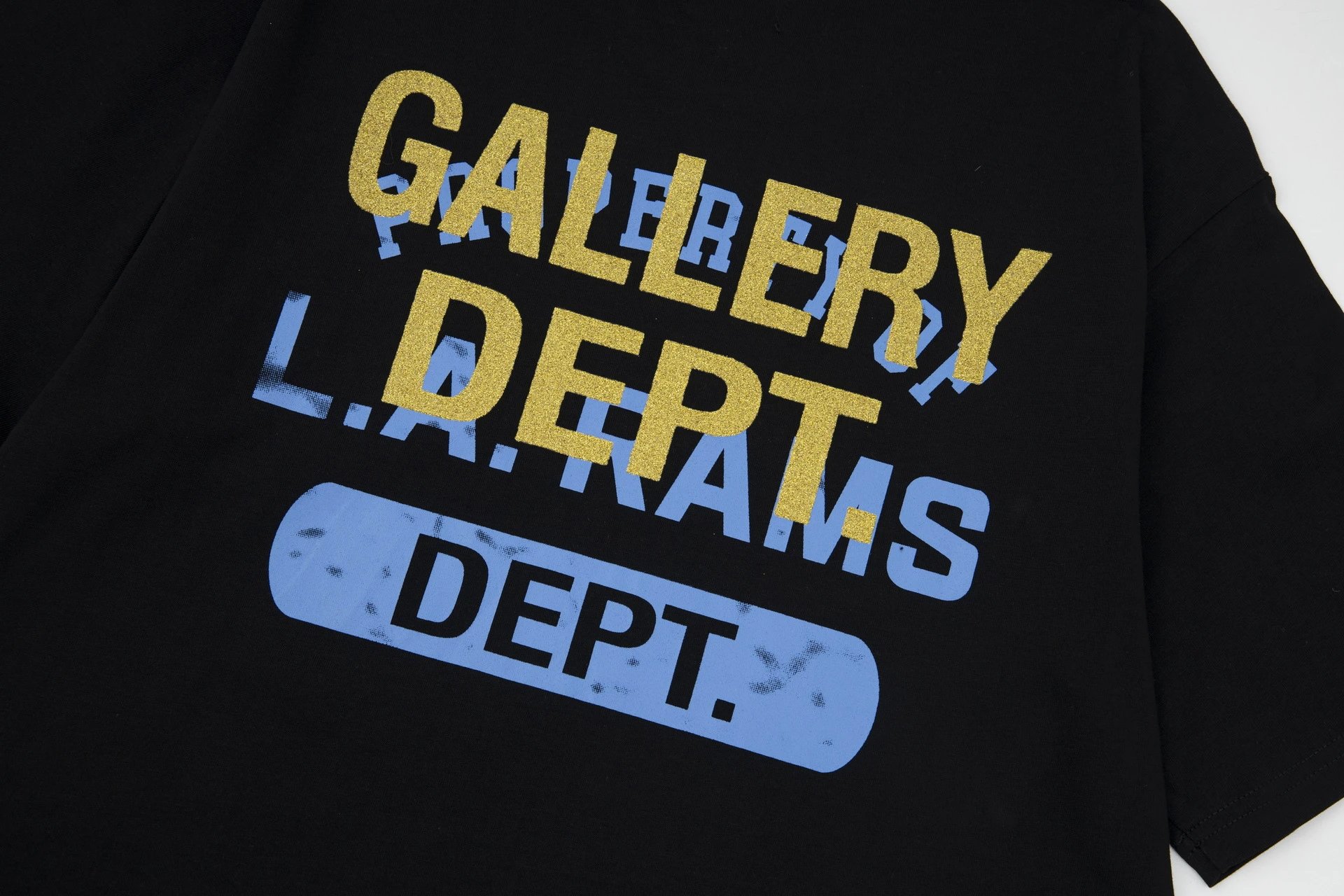 Gallery Dept Graphic Tee Black - Gallery Image 7 - Detailed View