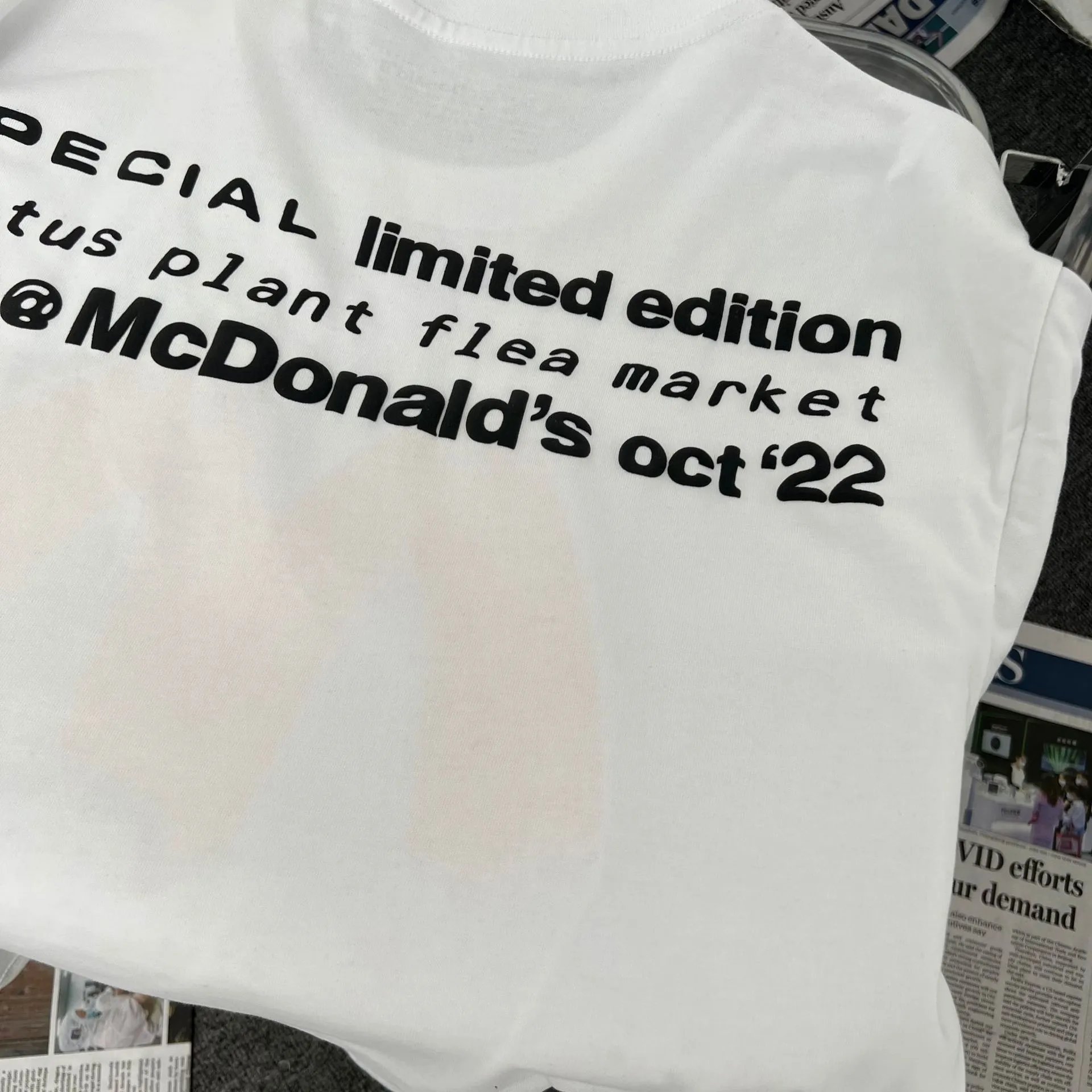 High Street Graphic Tee Snow White - Gallery Image 12 - Detailed View