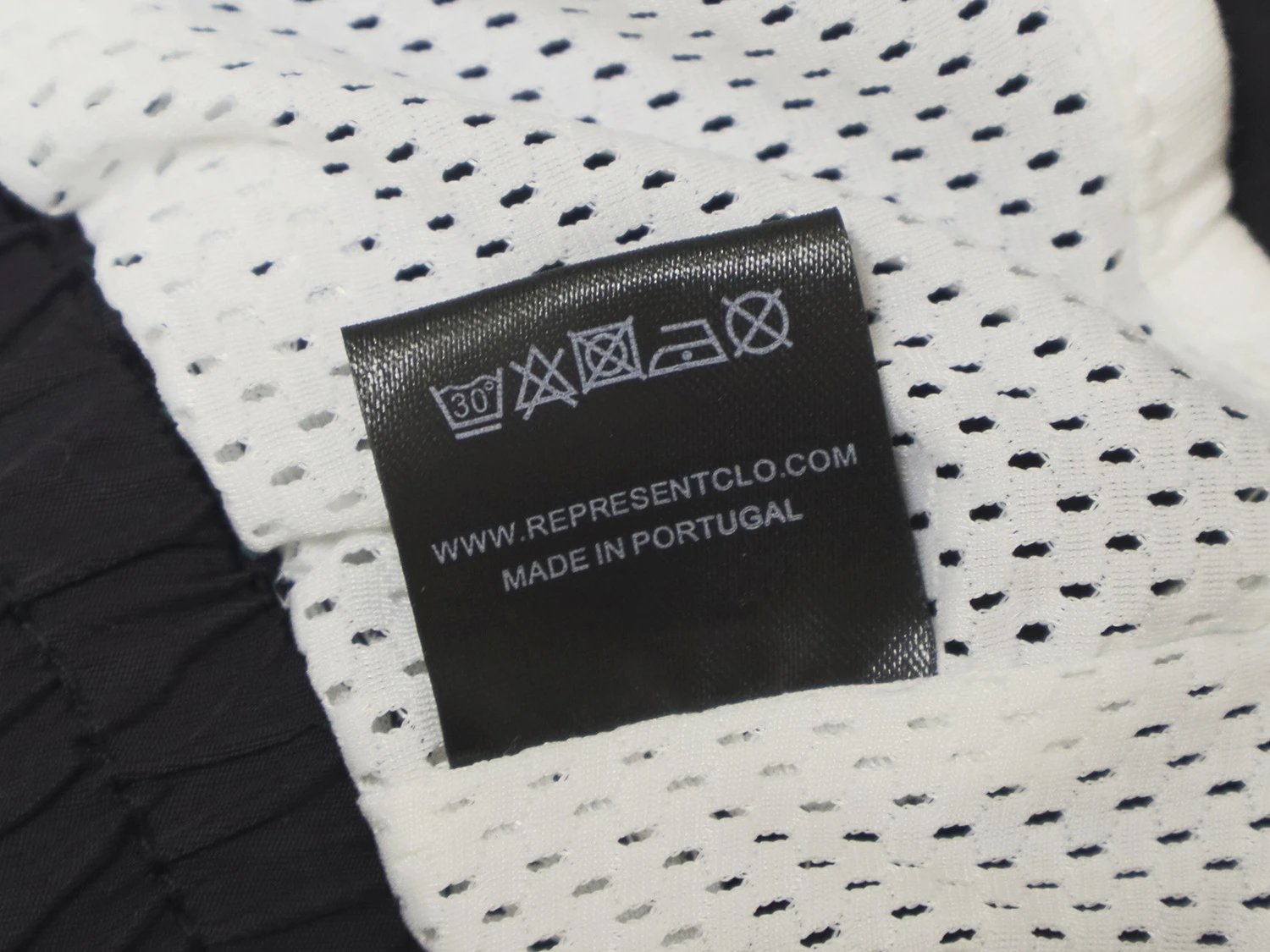 Represent Mesh Shorts Multicolor - Gallery Image 14 - Detailed View