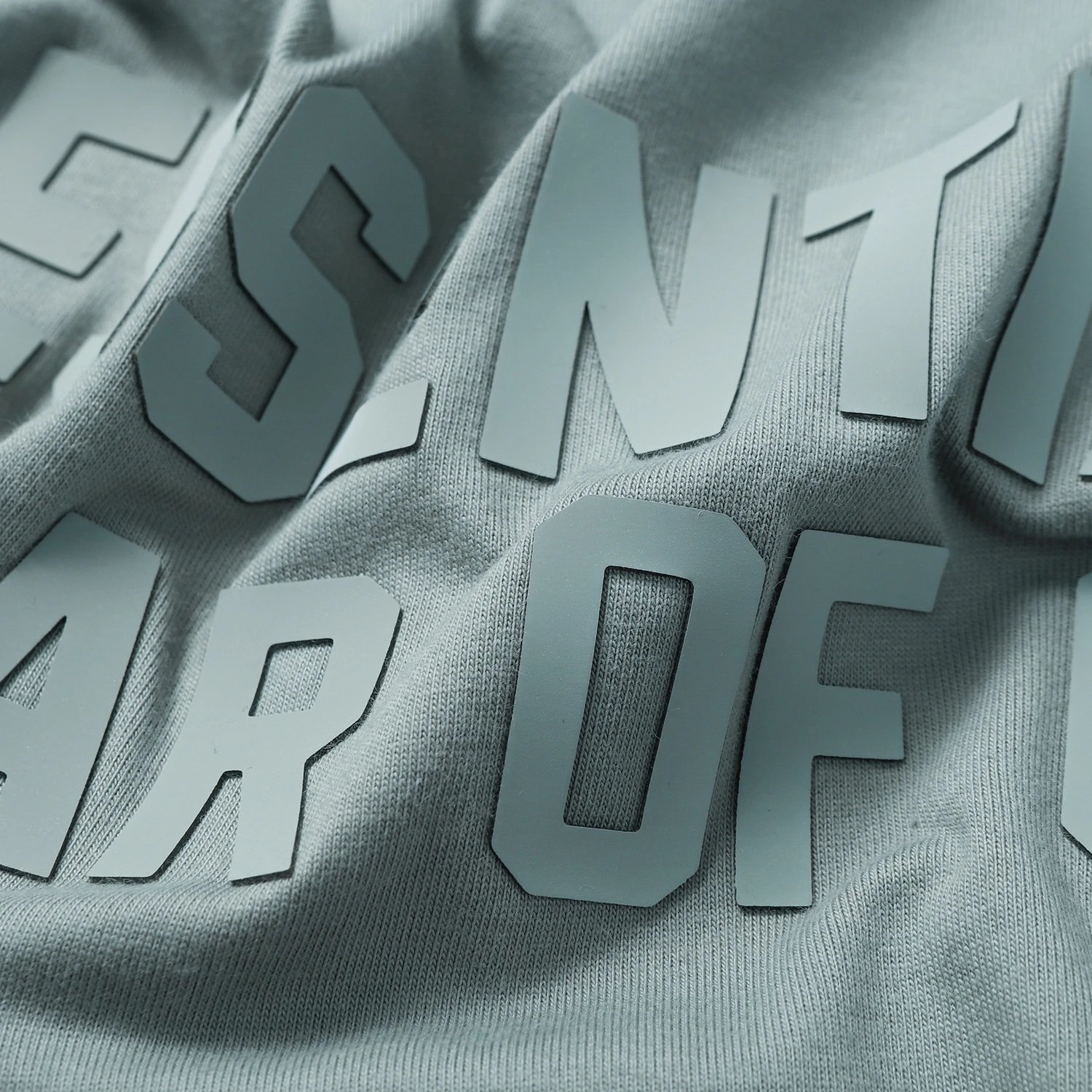 High Street Cotton Tee Sand - Gallery Image 14 - Detailed View