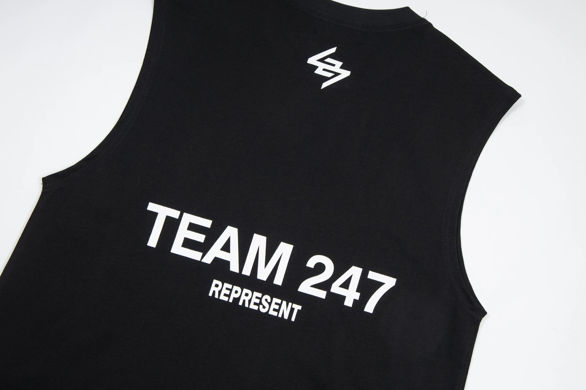 Represent Sleeveless Tank MultiColor - Gallery Image 15 - Detailed View