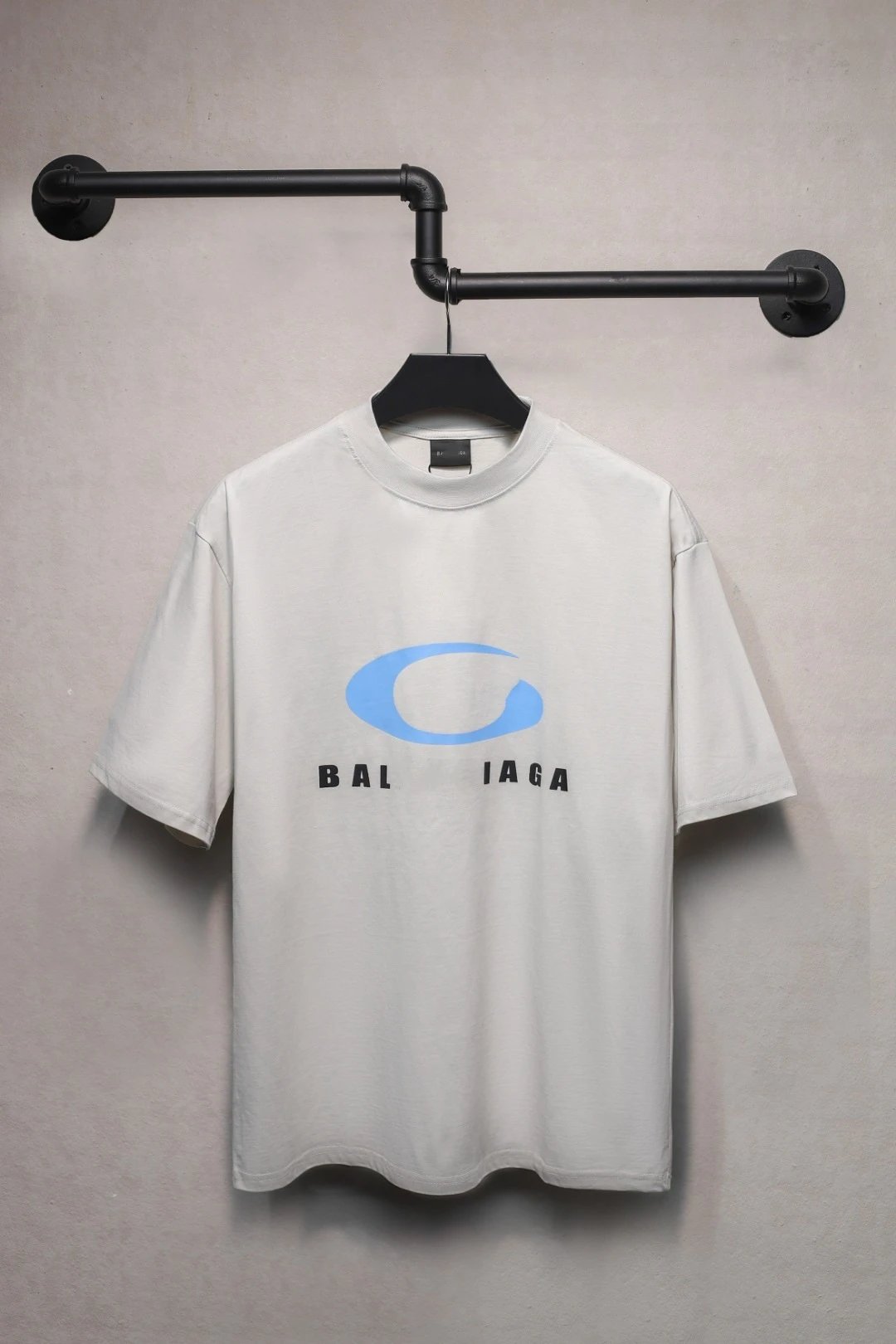 Unisex Cotton Graphic Tee Oversized Onyx - Balenciaga - Cnfans - $26.77