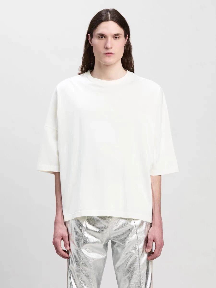 Streetwear Loose Graphic Cotton T-Shirt Ivory - Gallery Image 12 - Detailed View