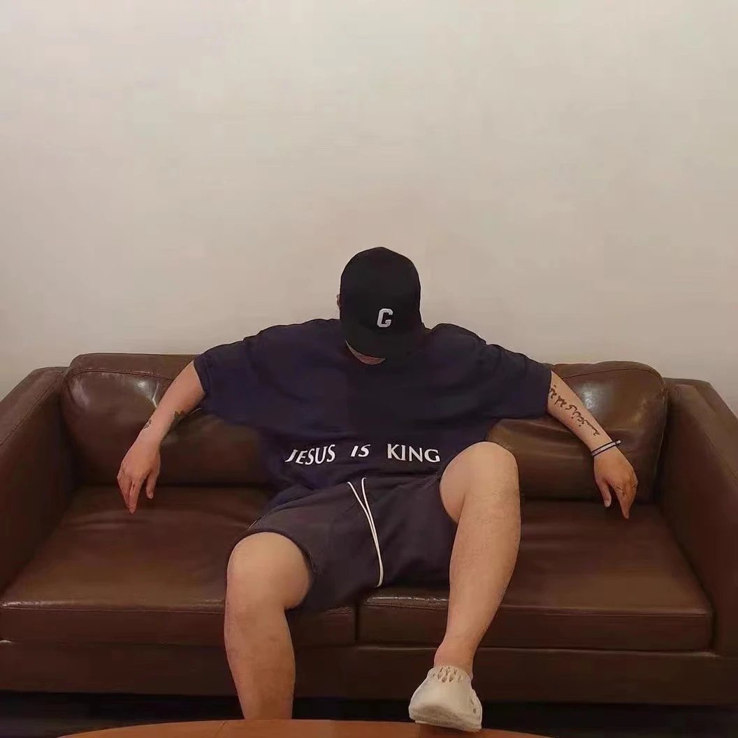 Vintage Graphic Tee Obsidian - Gallery Image 7 - Detailed View