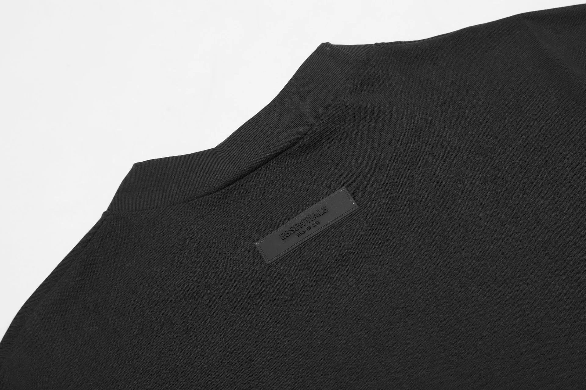 High-Street Cotton Tee Beige - Gallery Image 12 - Detailed View