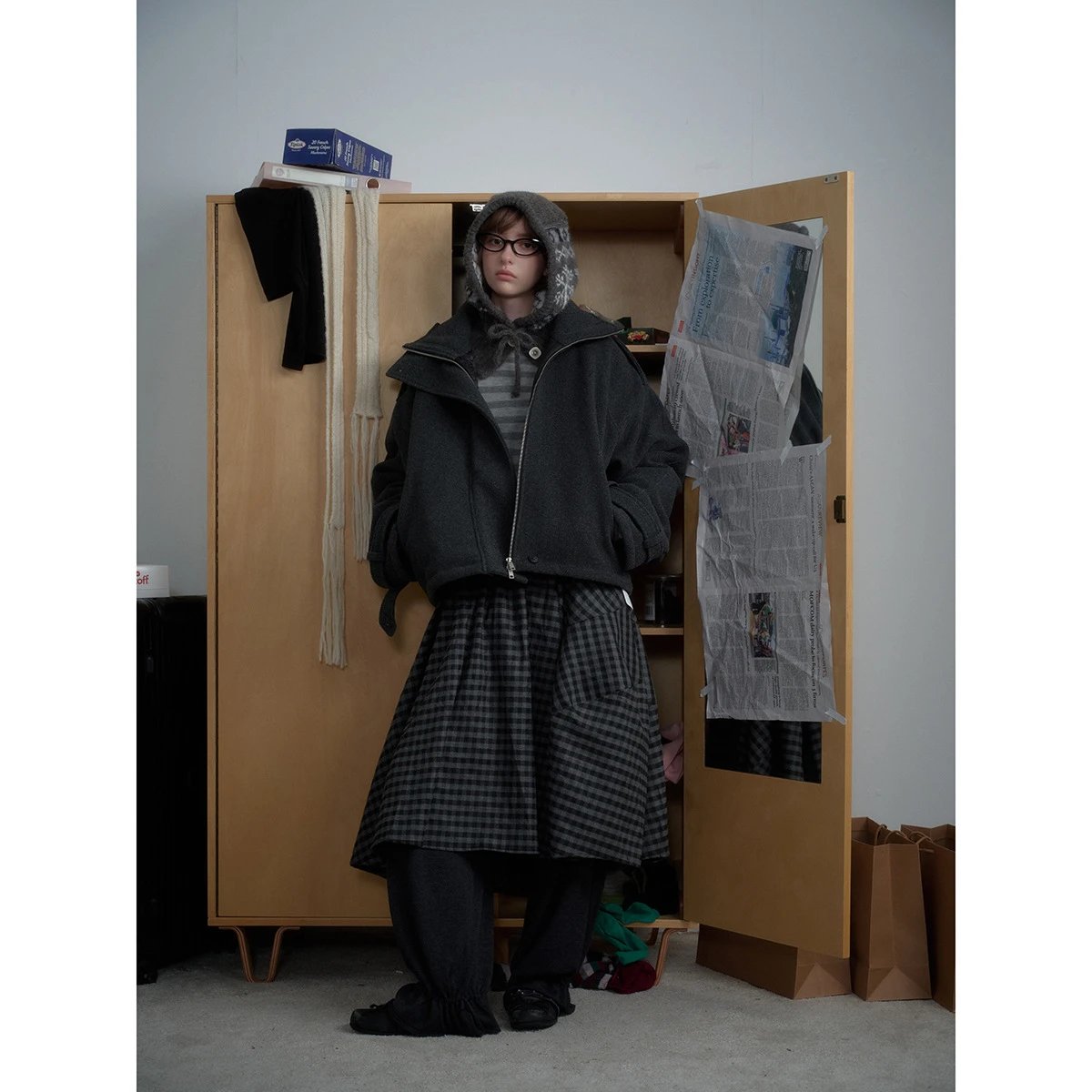 Winter Unisex Retro Wool Blend Padded Jacket Anthracite - Gallery Image 2 - Detailed View