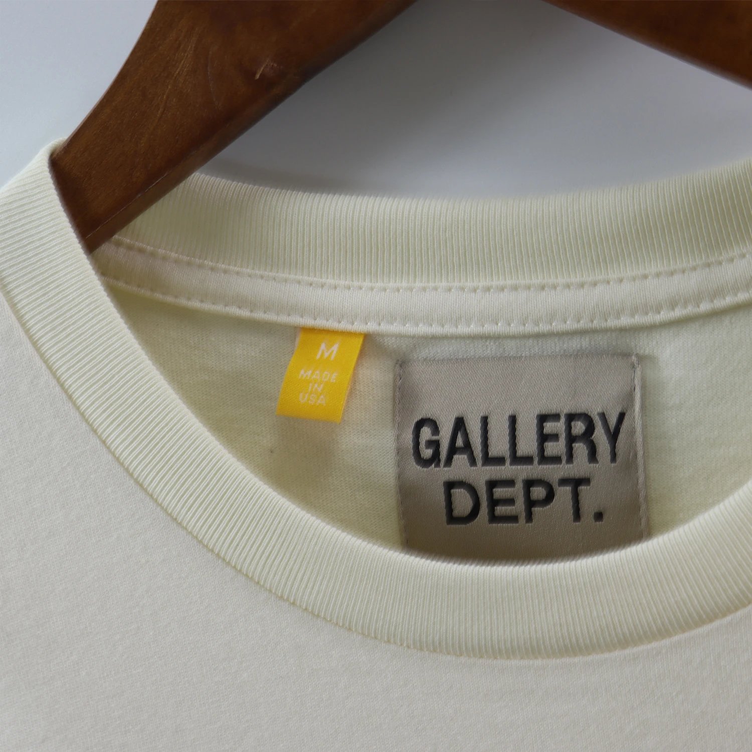 Gallery Dept Gold Letter T-shirt Multicolor - Gallery Image 8 - Detailed View