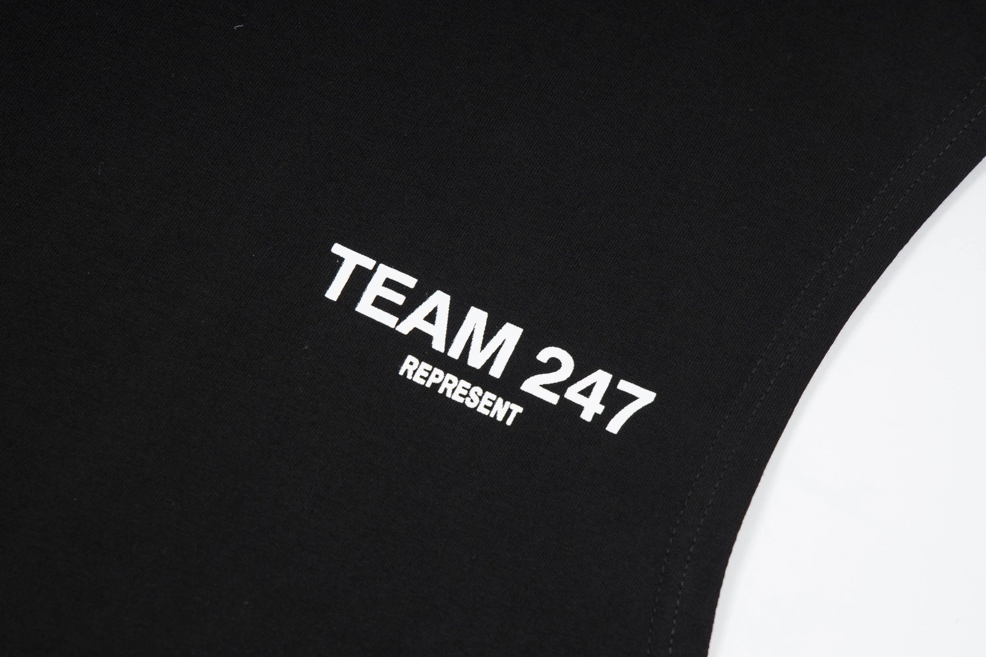 Represent Sleeveless Tank MultiColor - Gallery Image 14 - Detailed View