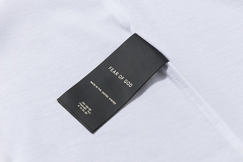 Casual Graphic Tee Snow - Gallery Image 11 - Detailed View