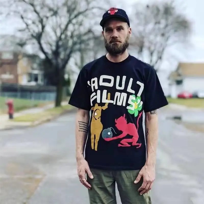 Graphic Cotton Tee Ebony - Gallery Image 11 - Detailed View