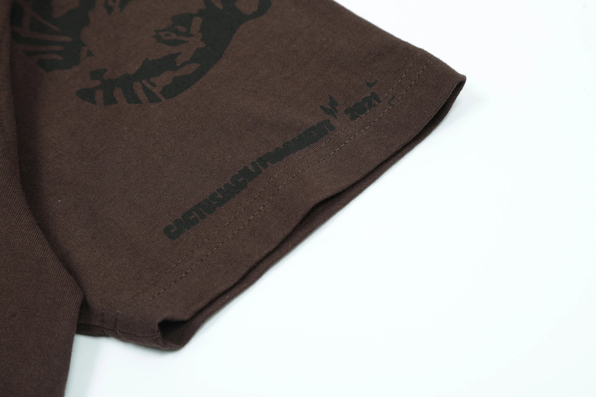 Street Graphic Cotton Tee Mocha Brown - Gallery Image 12 - Detailed View