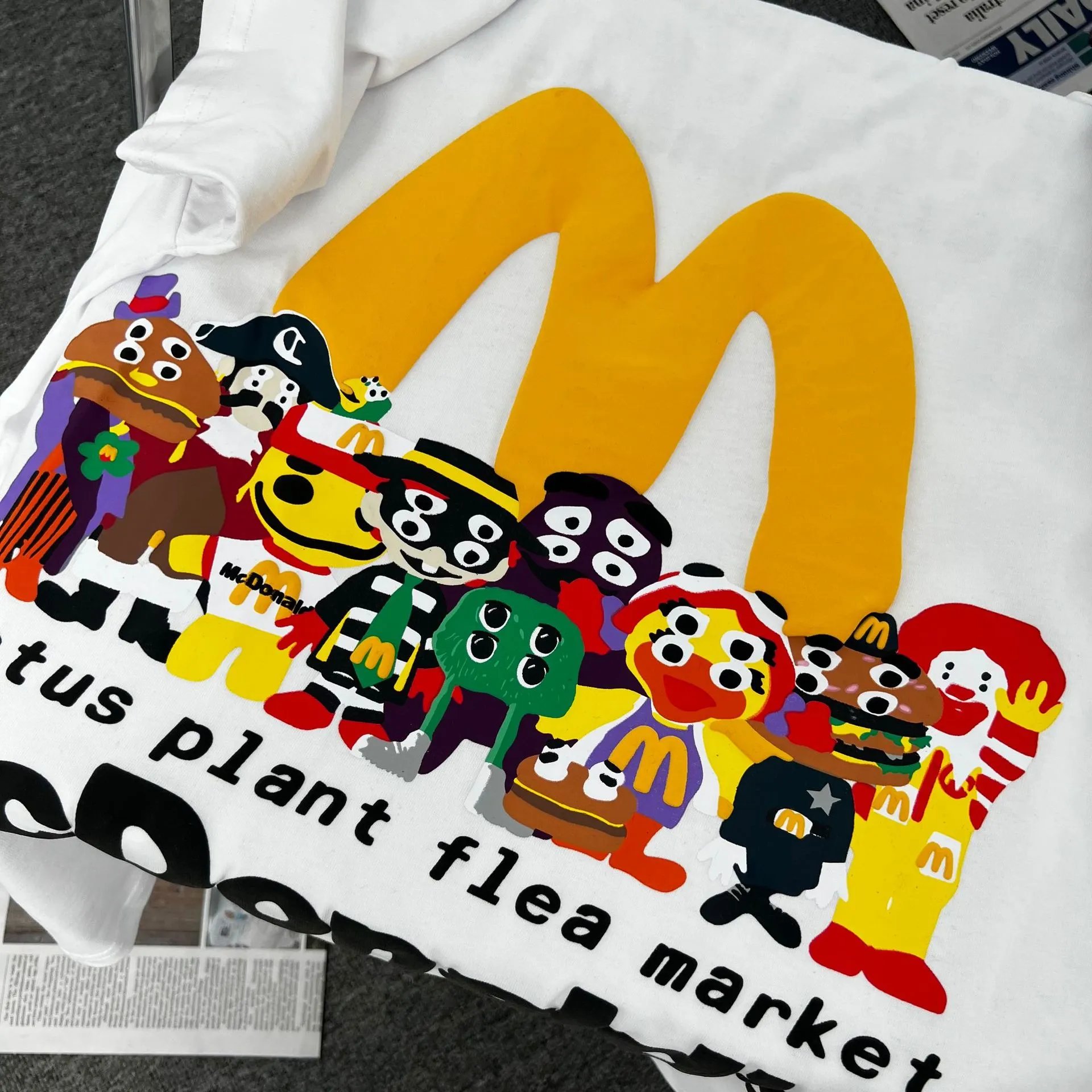 High Street Graphic Tee Snow White - Gallery Image 14 - Detailed View