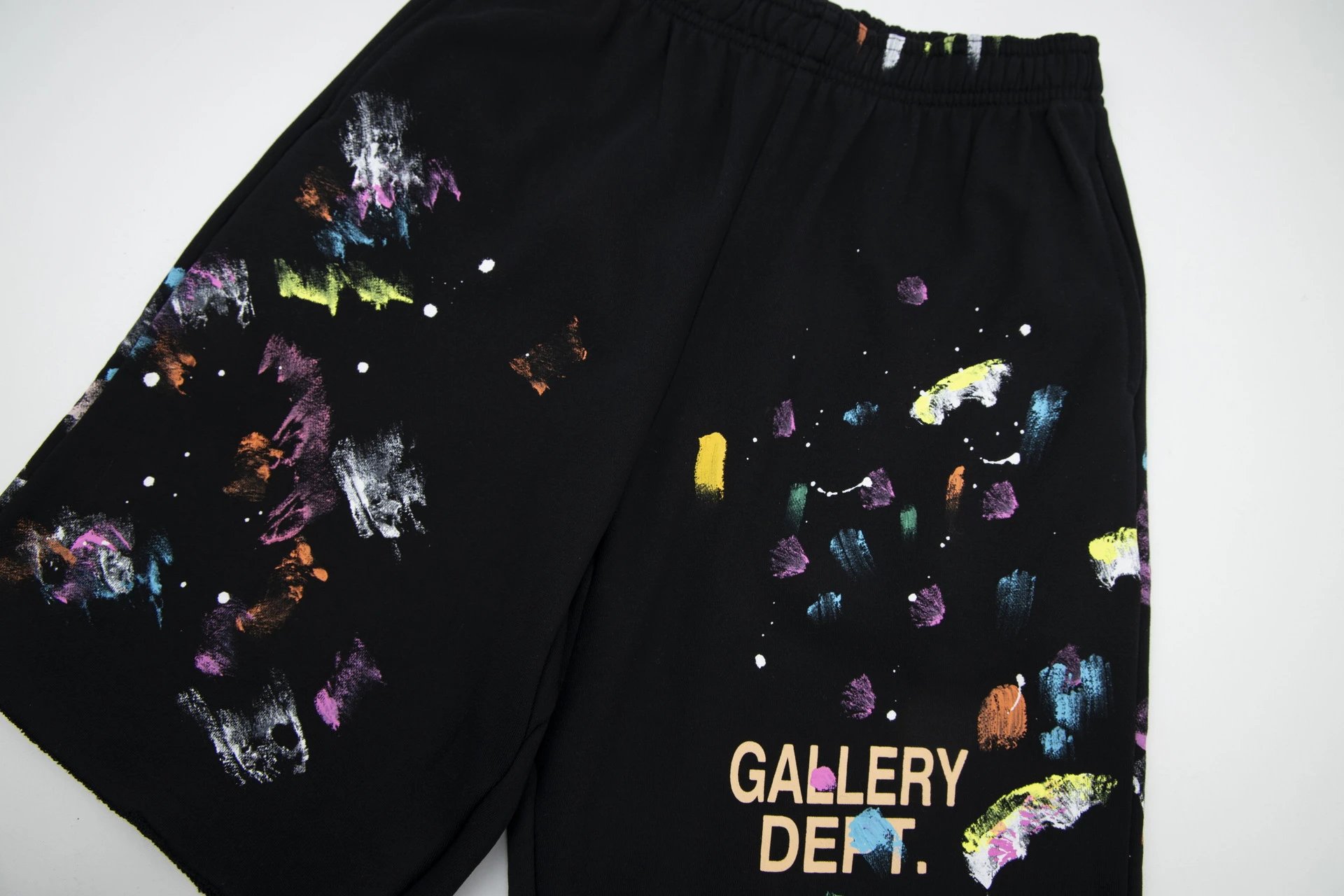 Gallery Dept Painted Shorts Red - Gallery Image 11 - Detailed View