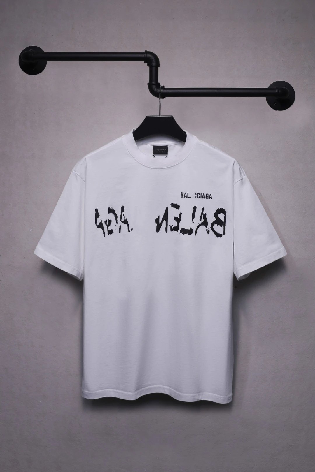 Graffiti Logo Cotton Tee Unisex Top Jet Black - Balenciaga - Cnfans - $26.77