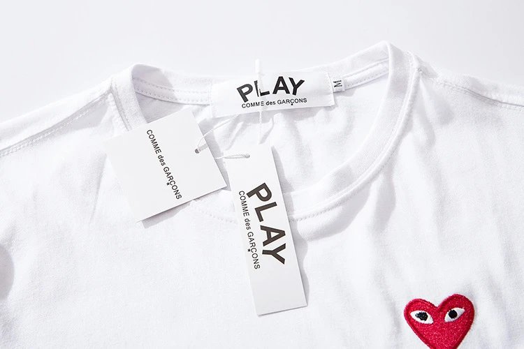 CDG Play Heart Logo T-Shirt White - Gallery Image 8 - Detailed View