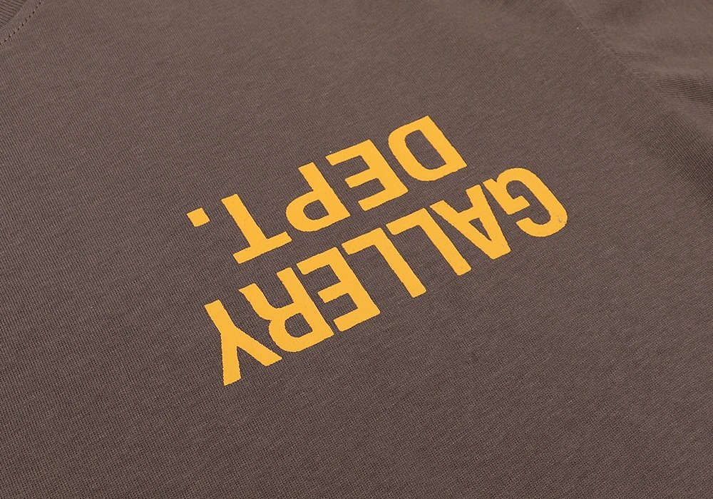 Gallery Dept Logo T-Shirt Brown - Gallery Image 8 - Detailed View