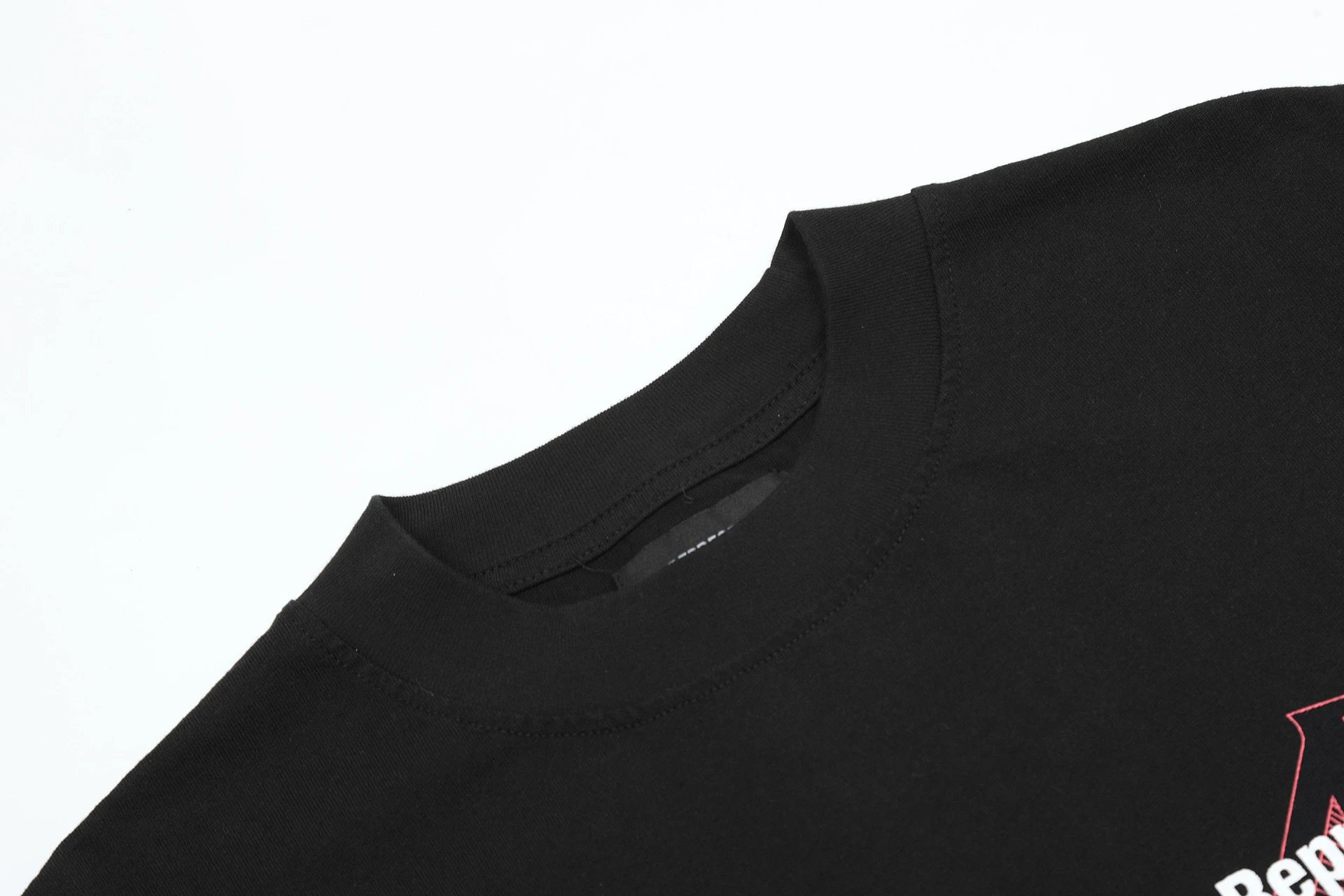 Represent Graphic Tee Black - Gallery Image 10 - Detailed View