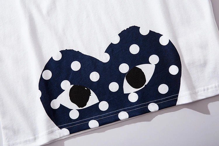 CDG Play Heart Logo T-Shirt White - Gallery Image 12 - Detailed View