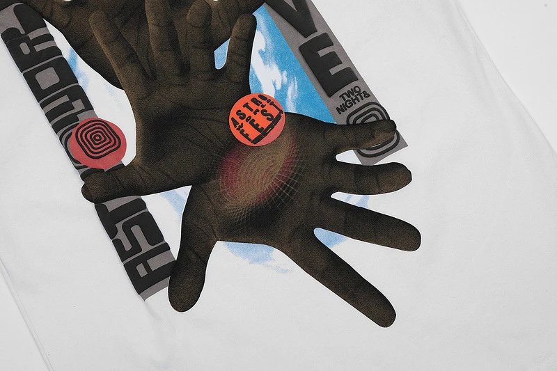 Streetwear 3D Hand Graphic Tee Ivory - Gallery Image 5 - Detailed View