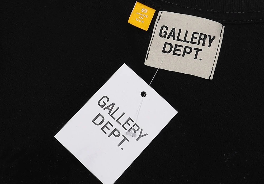 Gallery Dept Tee Yellow - Gallery Image 11 - Detailed View