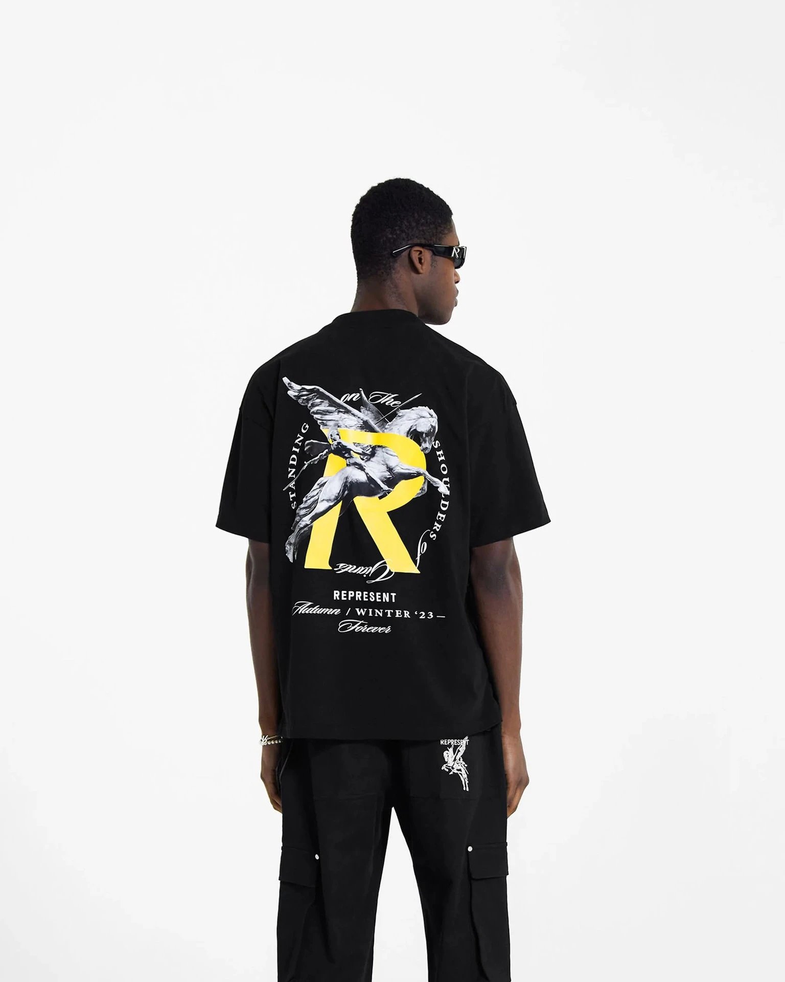 Represent Pegasus Tee Black and White - Gallery Image 8 - Detailed View