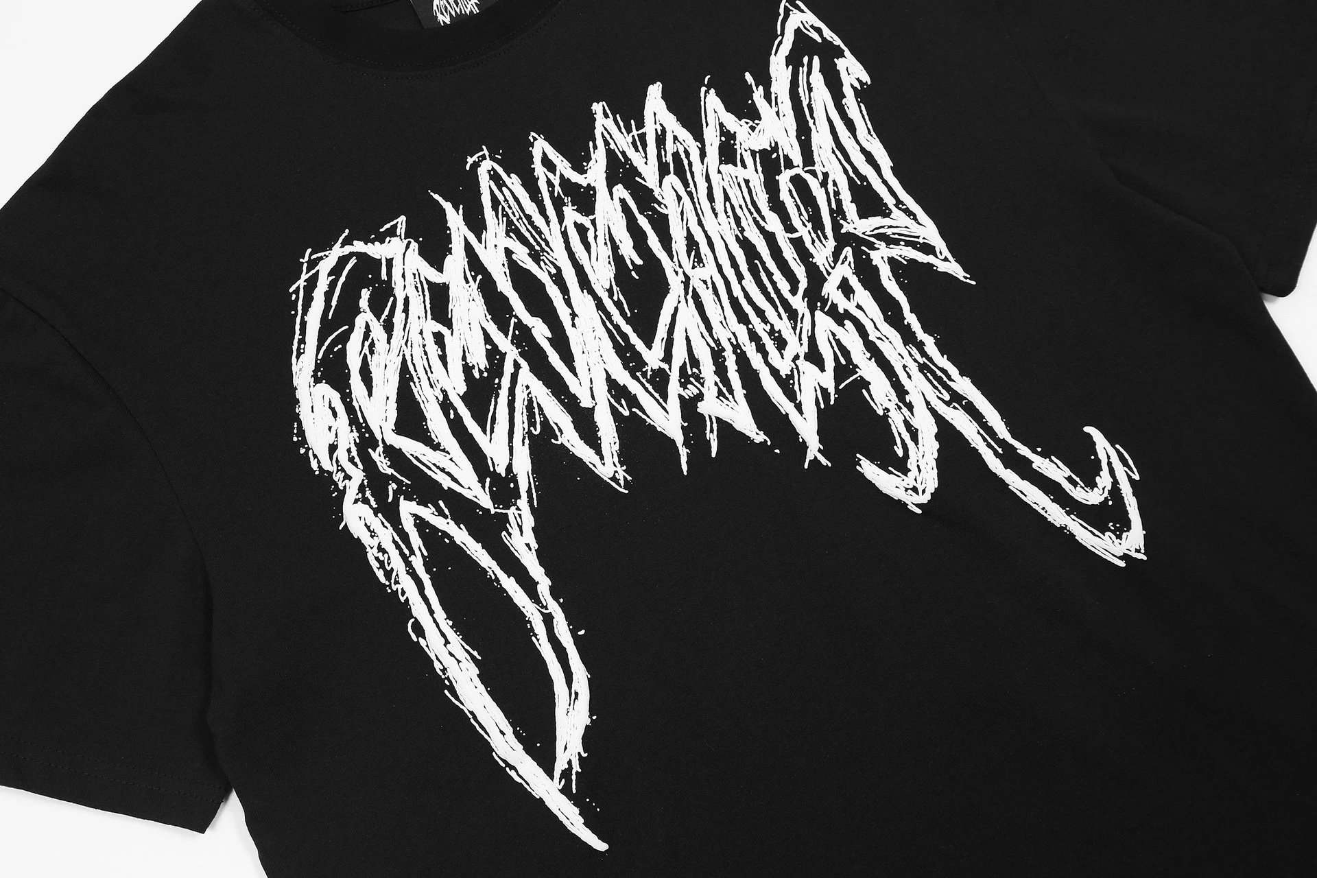 Streetwear Hip-Hop Tee Ebony - Gallery Image 7 - Detailed View