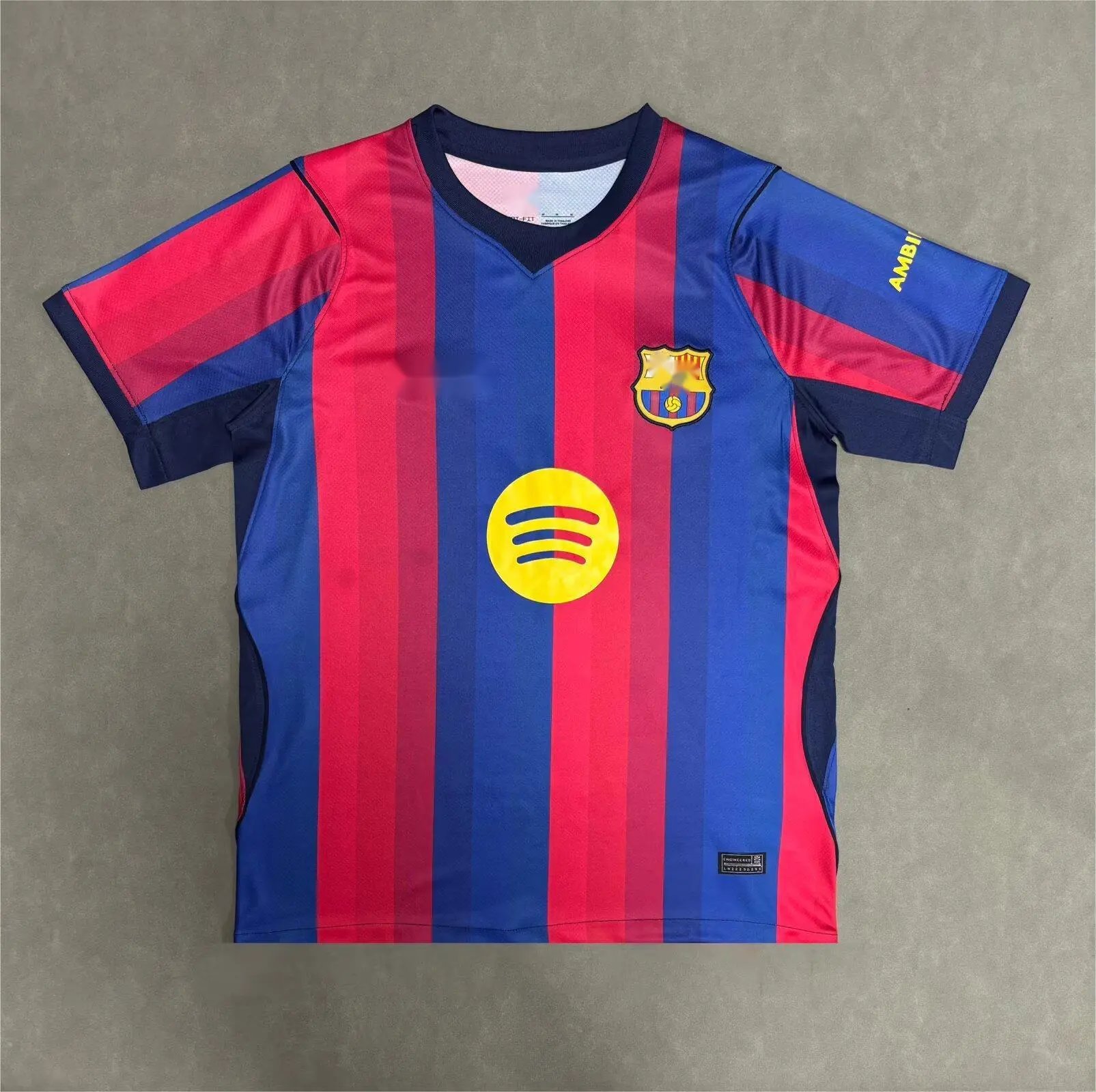 Paris Saint-Germain Football Jerseys Club jersey — 2627 Barcelona home game