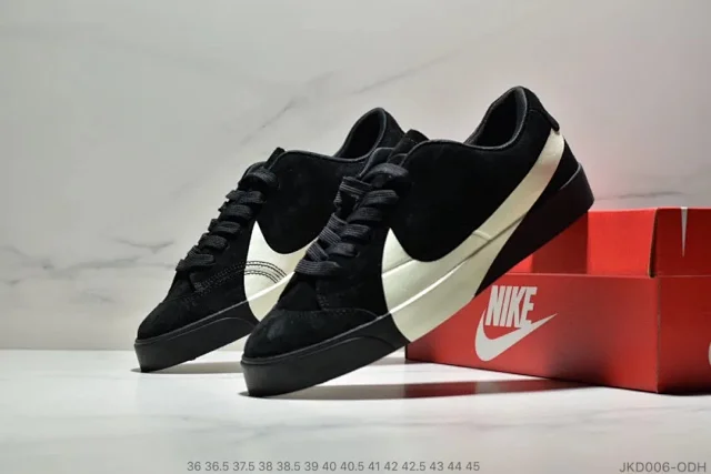 Nike Sneakers Blazer Low-Top with Oversized Swoosh product detail image 8
