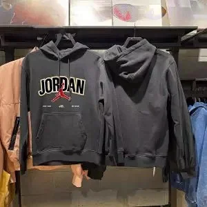 Jordan Hoodies & Sweatshirts Jumpman Logo Pullover Hoodie product detail image 2