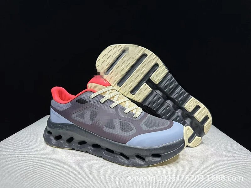 On Sneakers Cloudtilt Remix image 12