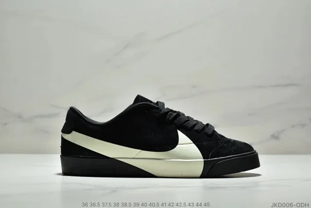 Nike Sneakers Blazer Low-Top with Oversized Swoosh product detail image 1