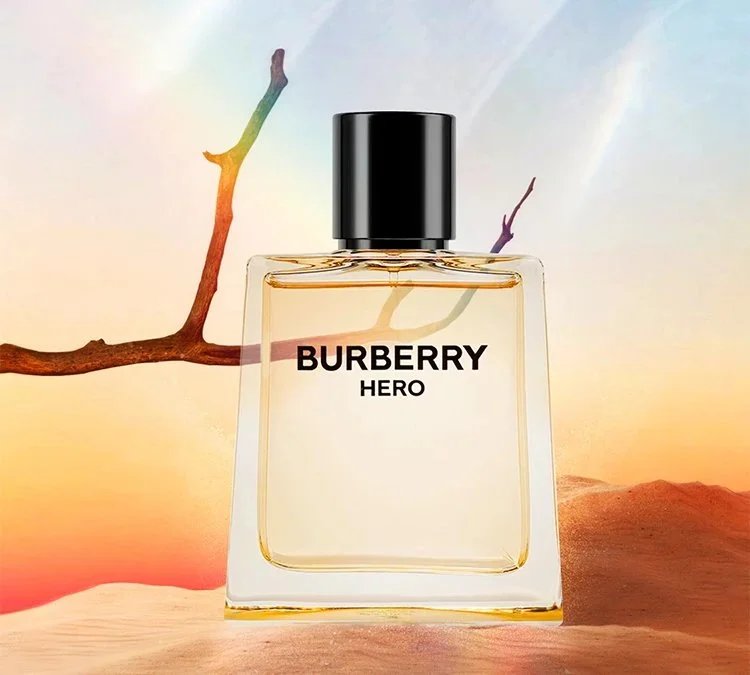 Burberry Hero Eau de Toilette Natural Spray Perfume - 3