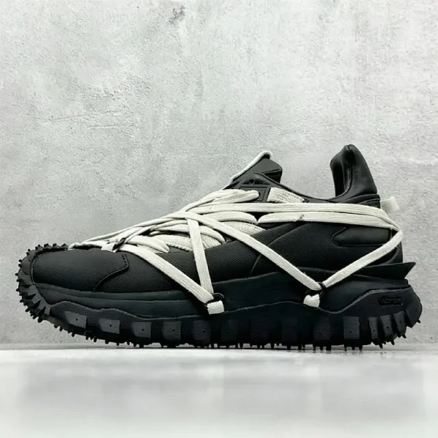 Moncler Sneakers Trailgrip product detail image 2